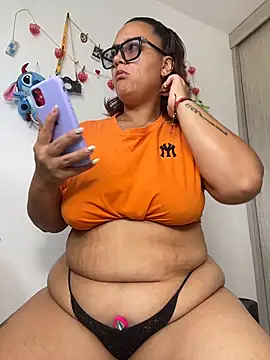 keirabbw online show from February 2026 06:05:01 PM