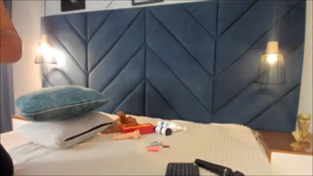 sarita hills online show from November 2025 04:15:02 AM