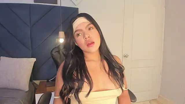 Snapshot of sarita_hills chatting on March 2025 03:44:02 AM sarita hills online show from March 2025 03:44:02 AM