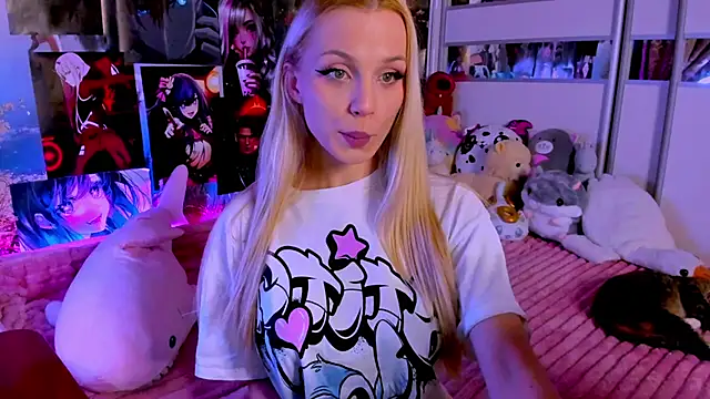 Snapshot of Cute__Pony chatting on February 2025 09:25:01 PM Cute  Pony online show from February 2025 09:25:01 PM