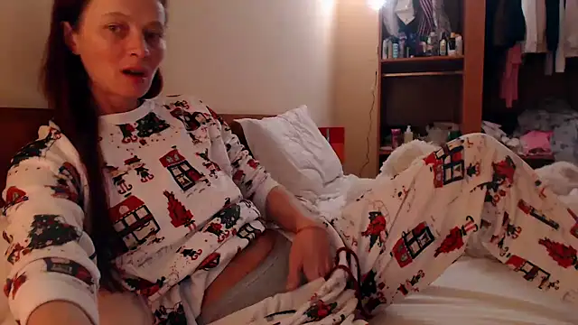 Snapshot of LovelyAndraGirl chatting on March 2025 07:36:01 PM LovelyAndraGirl online show from March 2025 07:36:01 PM