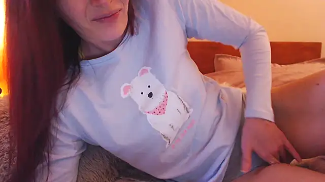 LovelyAndraGirl online show from February 2026 12:47:02 PM