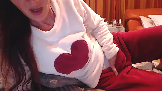 Snapshot of LovelyAndraGirl chatting on September 2025 02:06:02 AM LovelyAndraGirl online show from September 2025 02:06:02 AM