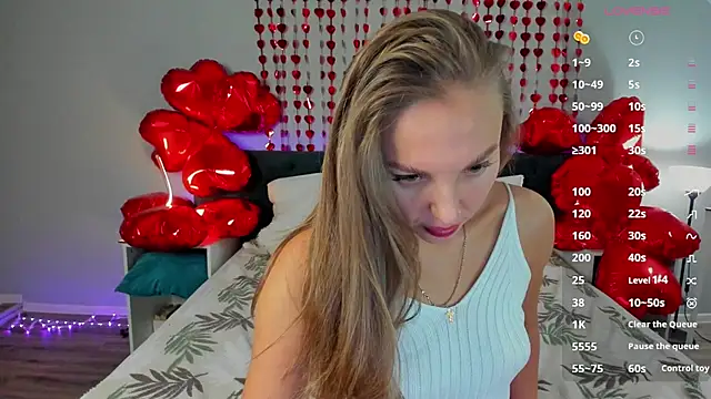 Kelly Hardy online show from February 2025 01:23:02 AM
