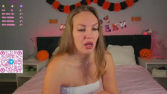 Kelly Hardy online show from November 2025 01:09:01 AM