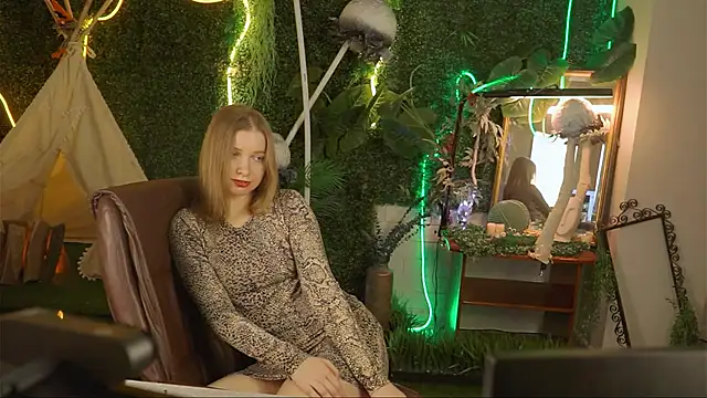 MayaSinabon online show from March 2025 12:17:02 PM