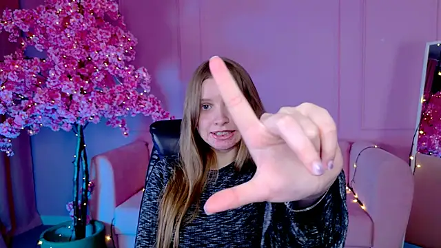 MayaSinabon online show from February 2025 12:16:01 PM