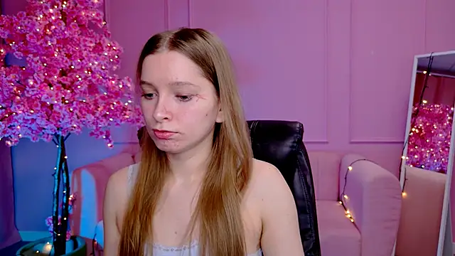 MayaSinabon online show from February 2025 12:16:02 PM