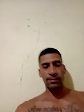 adriabis013 online show from January 2026 12:09:02 PM