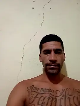 adriabis013 online show from January 2026 10:14:01 PM