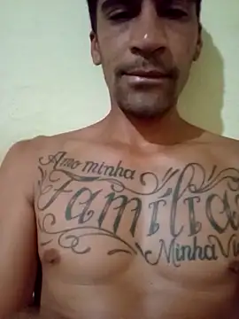 adriabis013 online show from December 2025 04:10:02 PM