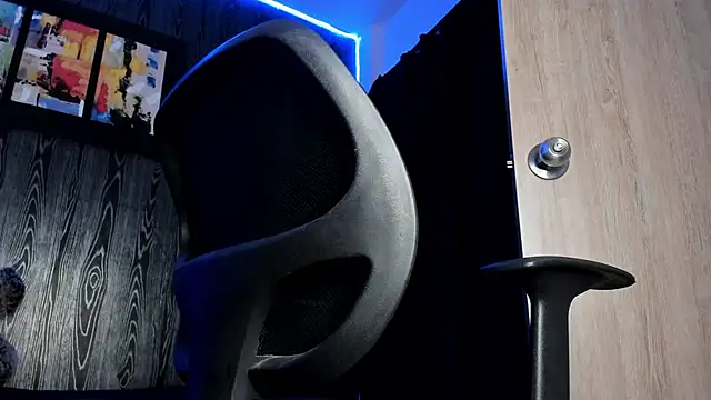 Snapshot of Mark_Buffet02 chatting on February 2025 01:17:02 PM Mark Buffet02 online show from February 2025 01:17:02 PM