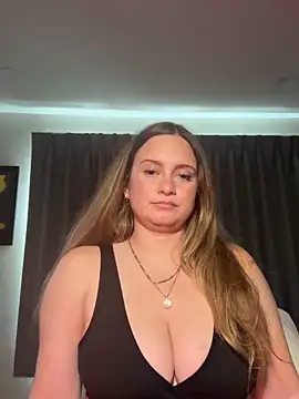 Sophie Raegan online show from February 2026 09:23:02 PM