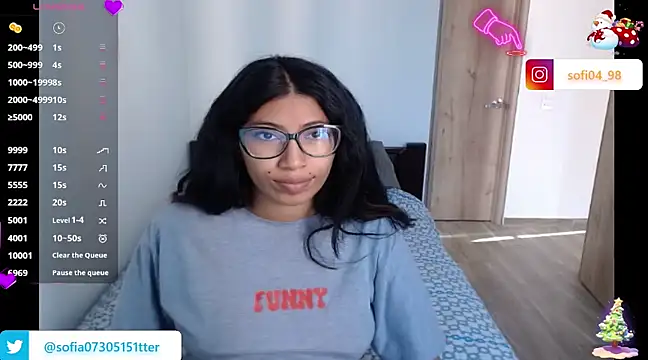 Snapshot of sofia_rosse4 chatting on January 2025 01:28:01 PM sofia rosse4 online show from January 2025 01:28:01 PM