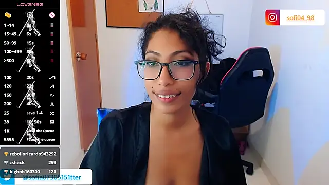 Snapshot of sofia_rosse4 chatting on June 2026 02:24:02 AM sofia rosse4 online show from June 2026 02:24:02 AM