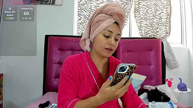 AlanaLars online show from February 2026 09:04:01 PM