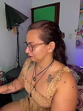 Amarantha 666 online show from June 2026 10:33:01 PM