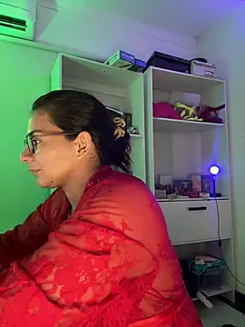 Amarantha 666 online show from June 2026 10:31:02 PM