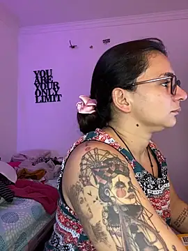 Amarantha 666 online show from March 2026 10:32:01 PM