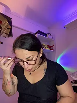 Amarantha 666 online show from February 2026 09:48:02 PM