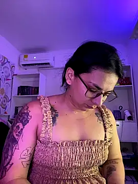 Amarantha 666 online show from October 2025 11:56:01 AM