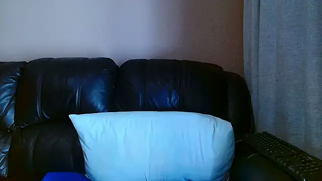 HotSmallTits online show from January 2026 05:42:01 PM