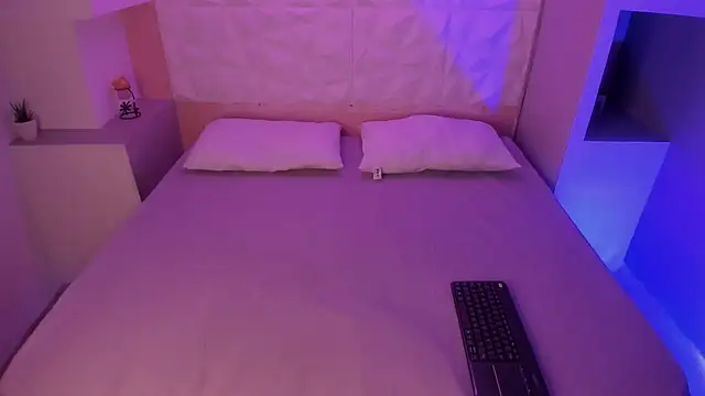 RenataEvans online show from October 2025 04:06:02 PM