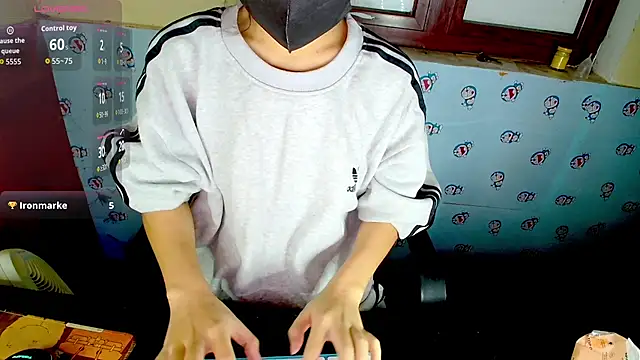   Saphia   online show from November 2025 04:27:02 AM