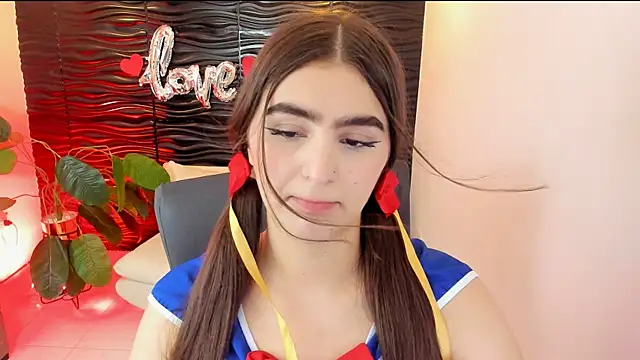 sofia 44 online show from October 2025 01:33:01 PM