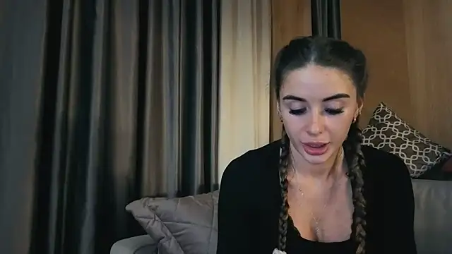 your bunnygirl online show from November 2025 09:08:01 PM