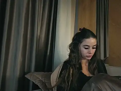 your bunnygirl online show from October 2025 09:31:01 AM