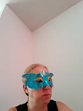 MILEIDE980 online show from October 2025 11:12:01 AM