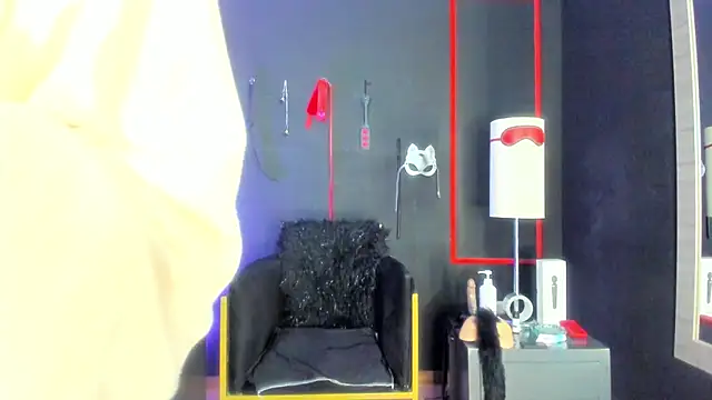 CharlotteScotte online show from October 2025 12:02:01 PM