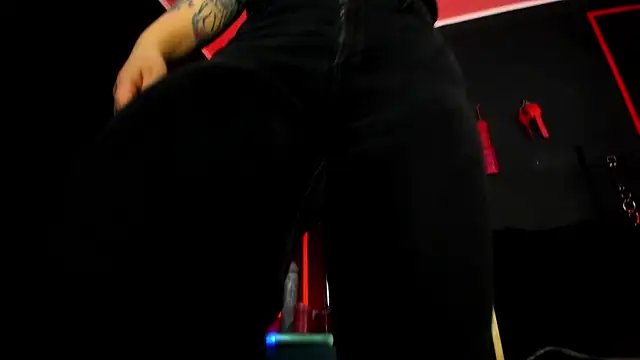 CharlotteScotte online show from November 2025 12:09:01 PM