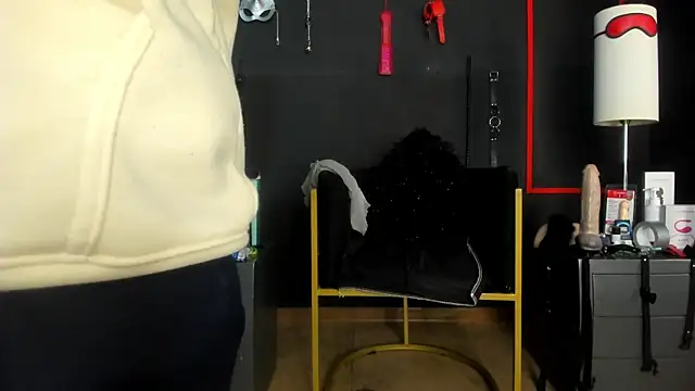 CharlotteScotte online show from November 2025 01:34:02 PM