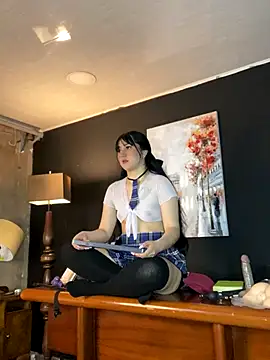 CharlotteScotte online show from September 2025 12:12:02 PM