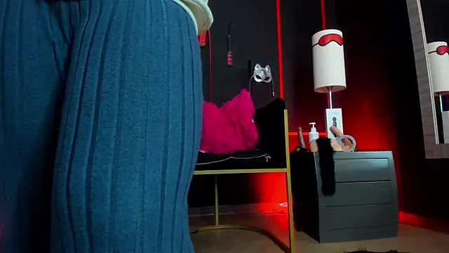 CharlotteScotte online show from November 2025 11:36:02 AM