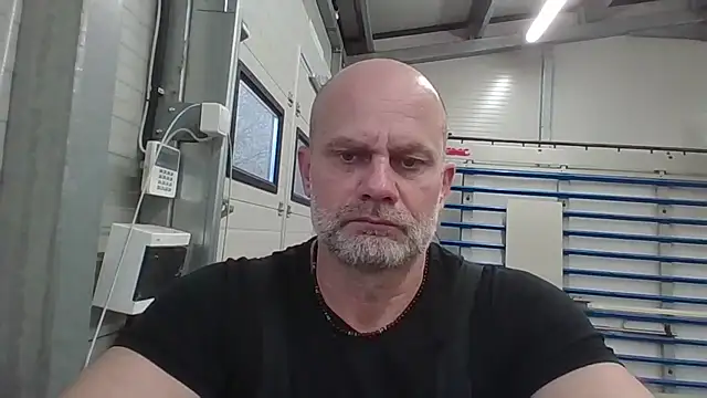 Boomerhun online show from November 2025 12:42:02 PM