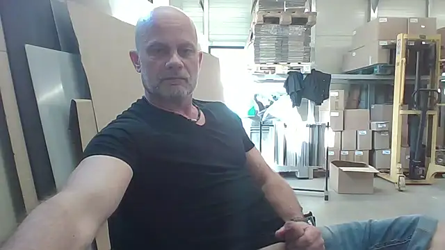 Boomerhun online show from April 2026 02:46:02 PM