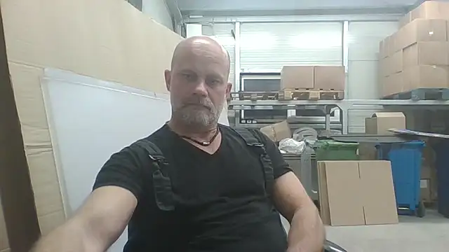 Boomerhun online show from December 2025 03:37:01 PM