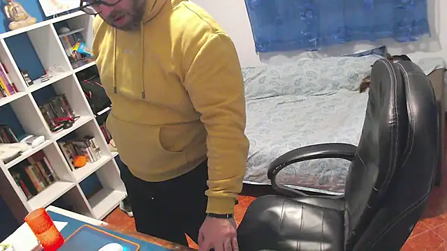 ravingr4d4 online show from February 2026 09:23:02 PM