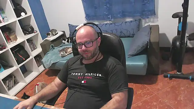 ravingr4d4 online show from October 2025 09:28:02 PM