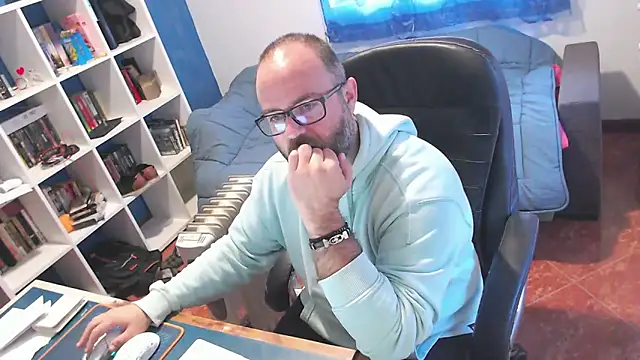 ravingr4d4 online show from March 2026 09:10:01 AM