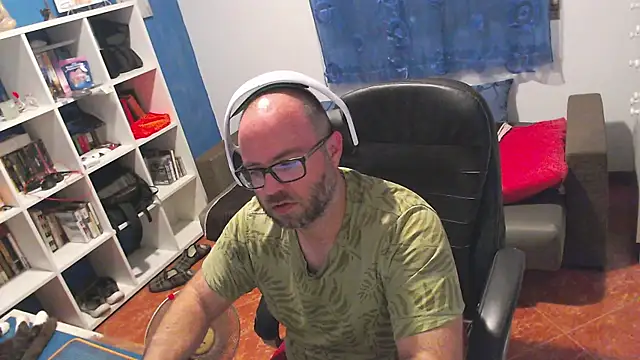 ravingr4d4 online show from June 2026 09:48:01 PM