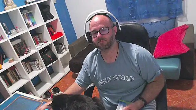 ravingr4d4 online show from June 2026 11:21:01 PM