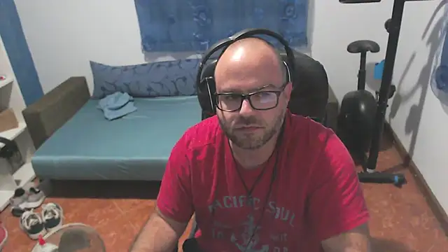 ravingr4d4 online show from September 2025 10:32:02 PM