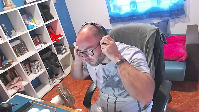 ravingr4d4 online show from June 2026 08:04:01 AM