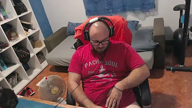 ravingr4d4 online show from September 2025 11:22:02 PM