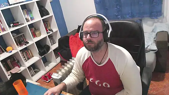 ravingr4d4 online show from November 2025 10:54:02 PM