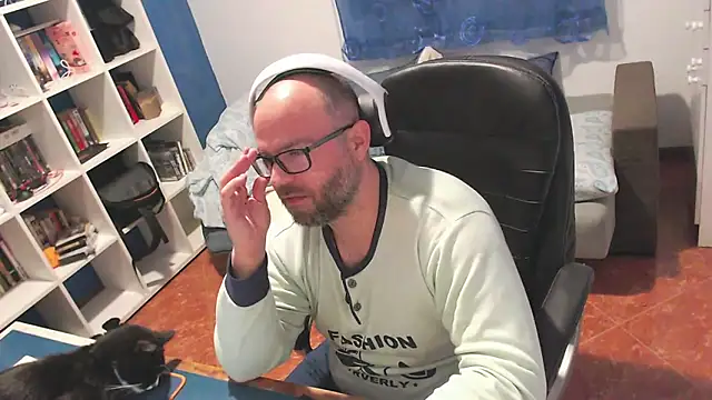 ravingr4d4 online show from March 2026 01:22:01 AM